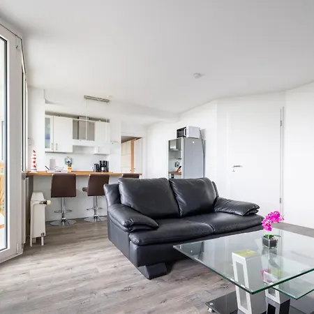 Apartment Komfortable Ferienwohnung Fuer 2 Am Suedstrand Mit Wintergarten & Meerblick Wohnung 12 Wilhelmshaven