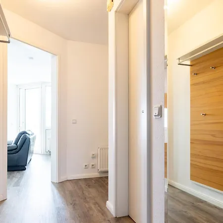 Apartment Komfortable Ferienwohnung Fuer 2 Am Suedstrand Mit Wintergarten & Meerblick Wohnung 12 *